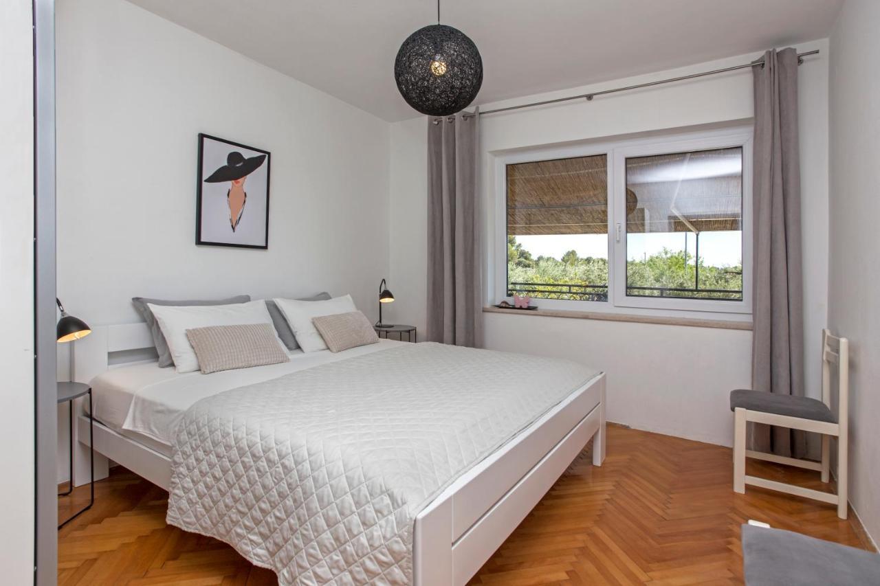 "Andrija" Apartmen'S Banjole Exteriör bild