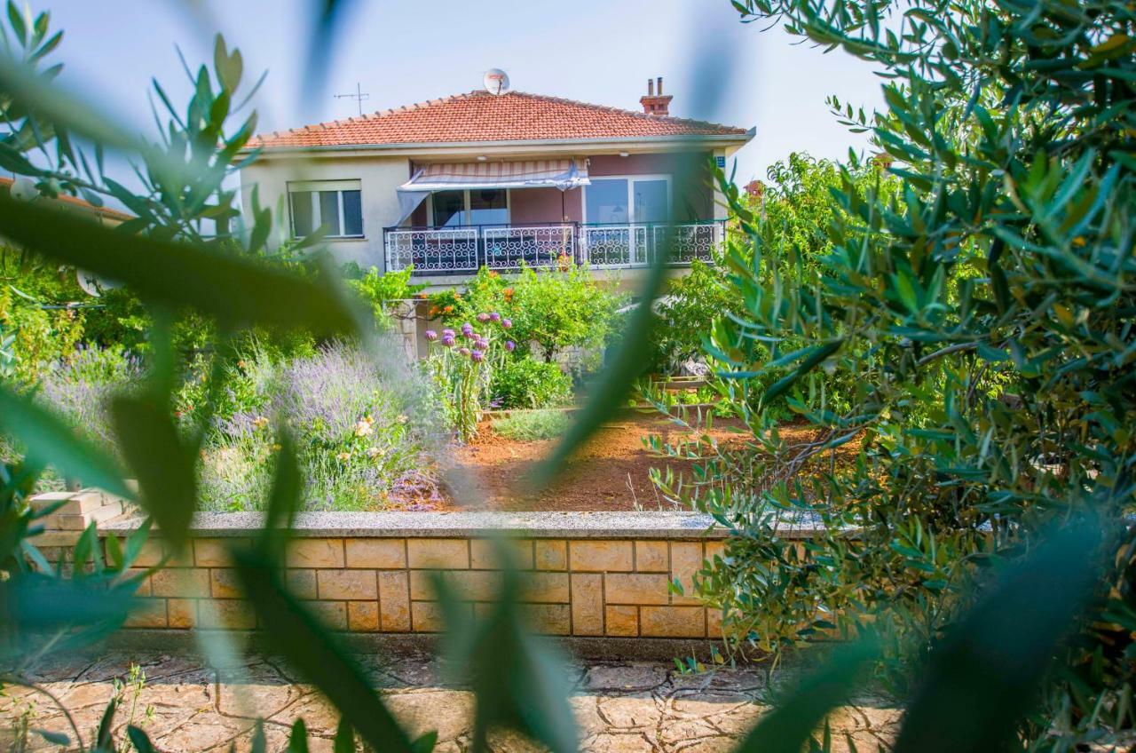 "Andrija" Apartmen'S Banjole Exteriör bild